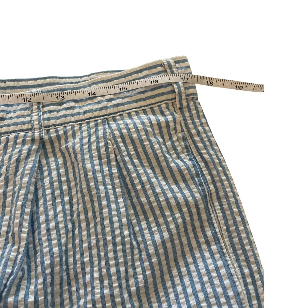 Land's End Men's Seersucker‎ Blue & White Pinstripe Shorts SZ 36, preppy, cotton